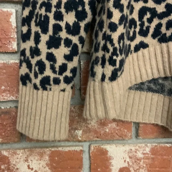 J. Crew Alpaca Merino Wool Tan Black Leopard Print Turtleneck Sweater - Picture 5 of 7
